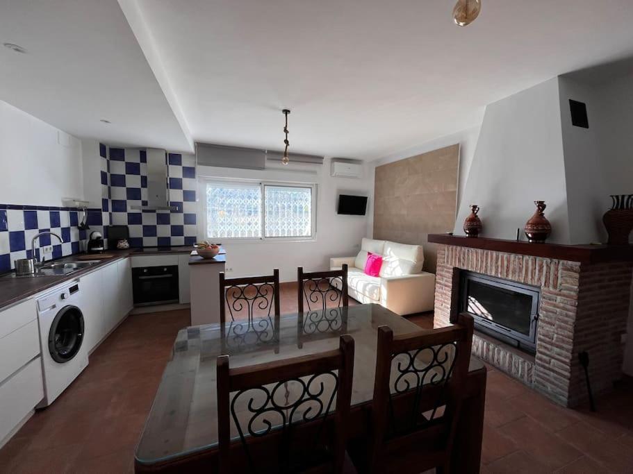 Apartmán La Casa De La Avenida Cenes De La Vega Exteriér fotografie